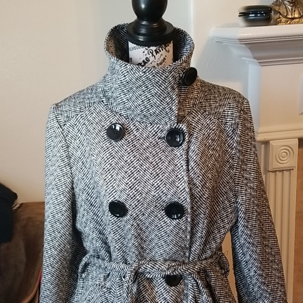 Last Kiss Coat 1X - Picture 3 of 8